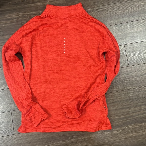 nike running half zip - Picture 3 of 3